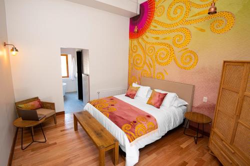 284793307 Solar Madariaga Hotel