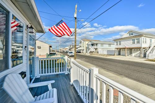 West Wildwood Beach Getaway with Patio and Grill! - main image