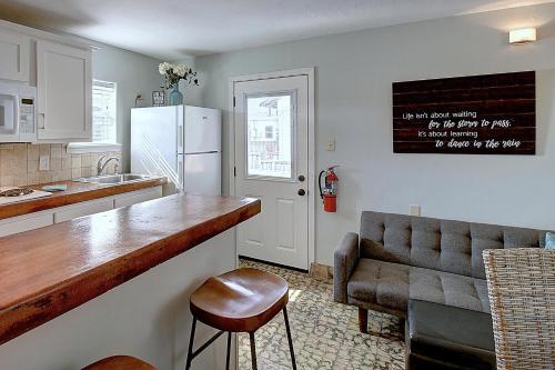 Kahuna Cottage - image 5