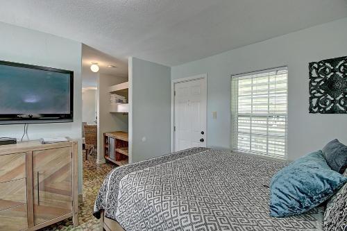 Kahuna Cottage - image 13