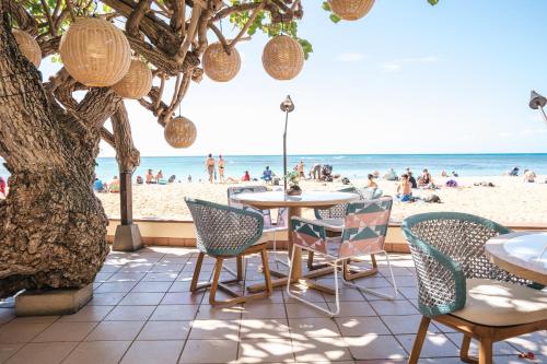 The New Otani Kaimana Beach Hotel