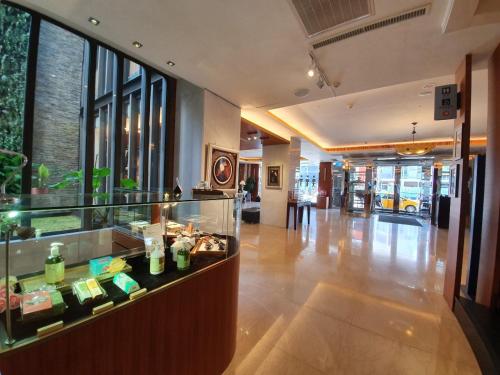 Lobby, Azure Hotel in Hualien City
