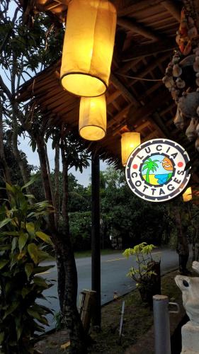 露西亚小屋民宿