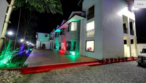 Hotel Silver Tree Inn