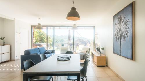 Villa Spacieuse avec Jacuzzi Privatif - image 14
