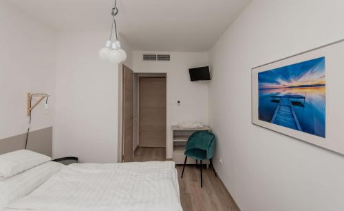 Magaspart Panzió Room Type - Deluxe Double or Twin Room with Garden View Magaspart Panzió Room Type - Deluxe Double or Twin Room with Garden View