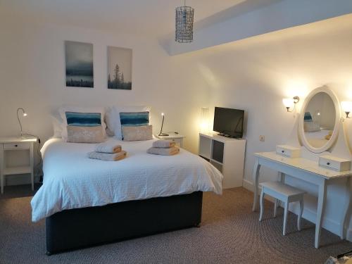 Two Sails Brixham - Spacious modern family seaside home - parking - wood-burner - dog friendly, Brixham (fotografie 10)