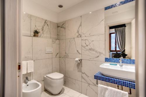 Piazza di Spagna Comfort Rooms - image 11