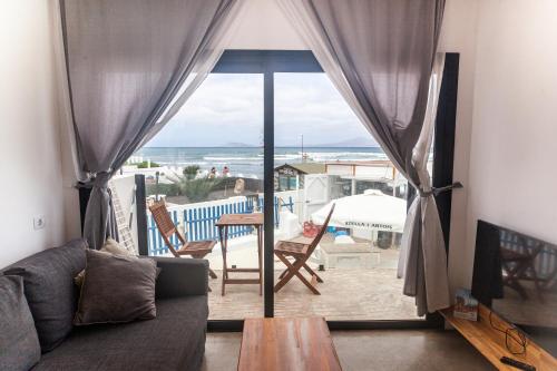 Apartamentos Punta Elena Beach - image 2