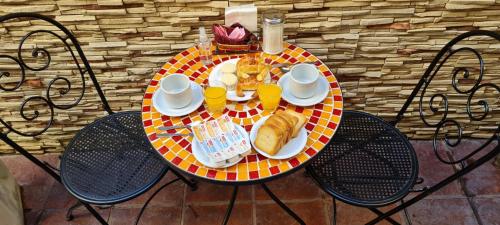 . Hotel Hawaii