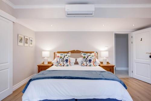 284869786 Amberhall Guesthouse