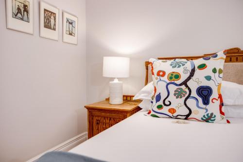 284869847 Amberhall Guesthouse