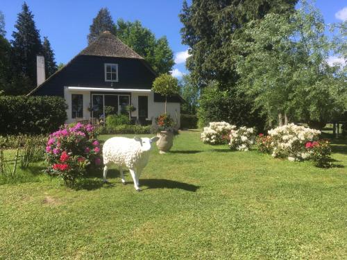 . Landgoed Hoeve Honeswei