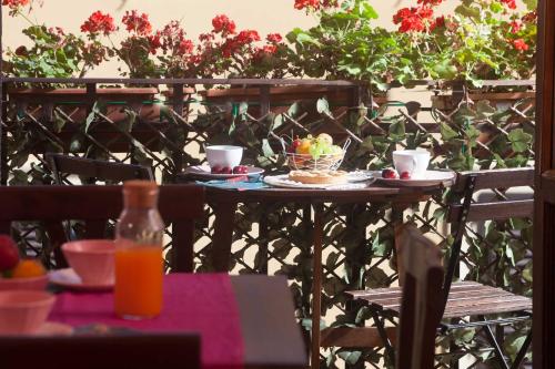 Hotel Jolì – Florence, IA