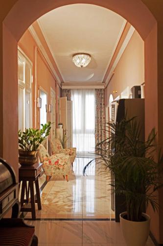 Hotel Jolì – Florence, IA