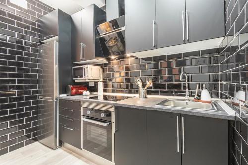 Madrid Rio Apartment, Madrid (photo 10)
