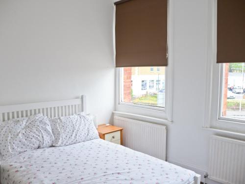 Corner House apartment