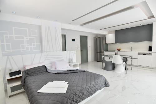 Alpha Delta Pool Suite Alpha Delta Pool Suite