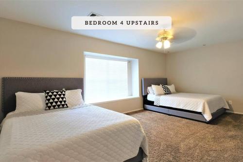 Katy, GRAND TEXAS SIZE HOUSE, 6 Bedrooms 14 Beds - Sedgecreek, Katy (Foto 2)