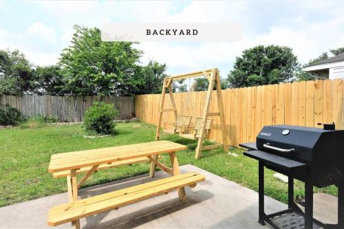 Katy, GRAND TEXAS SIZE HOUSE, 6 Bedrooms 14 Beds - Sedgecreek, Katy (Foto 9)