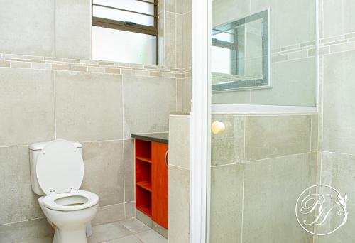 Roseland House Self Catering - image 5