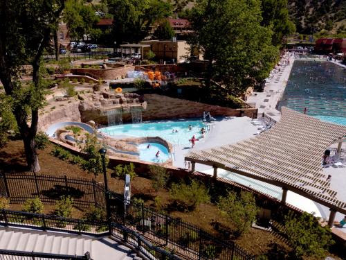 Glenwood Hot Springs Resort - image 37