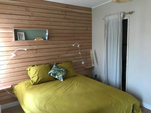 Maison Chiche: Chambre Sauge chambre d'hôte Sion-les-Mines