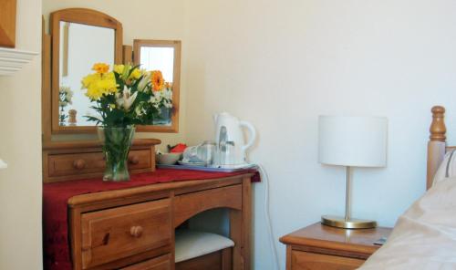 Létesítmények, Harlequin Guest House with parking in Weymouth