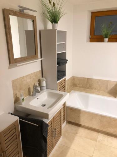 Ferienwohnung Tom - image 14