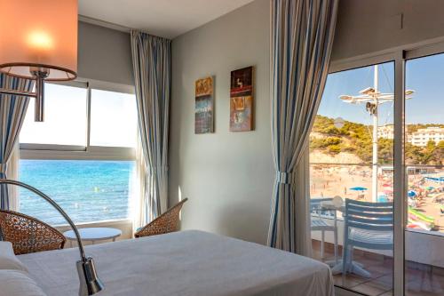 Hotel La Cala in Playa de Poniente