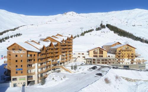 Résidence Prestige Odalys Rochebrune Les Cimes - Accommodation - Orcières-Merlette