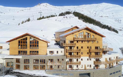 Résidence Prestige Odalys Rochebrune Les Cimes - image 10