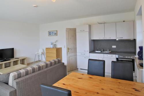 Hotel & Restaurant Am Wasser in Breege