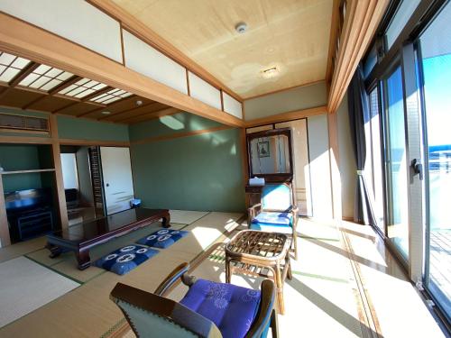 Guest House Megumi near Lusca Atami