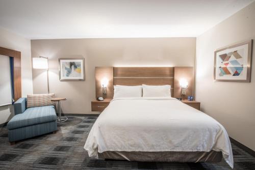 Holiday Inn Express & Suites - Houston Westchase - Westheimer, an IHG Hotel