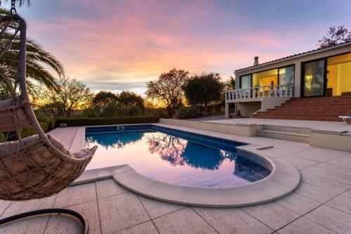 Privilege Casa da Videira with Swimming Pool, Quelfes - Olhão