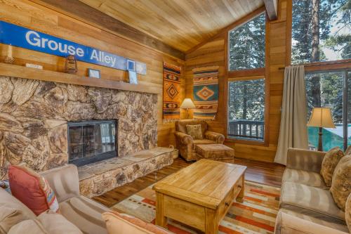 Indian Hill Hush, Truckee