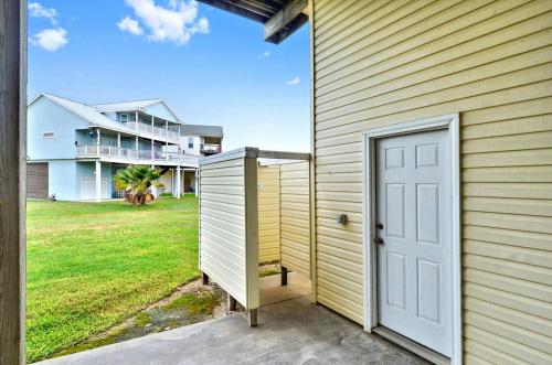 Sunshine Dreams by Ryson Vacation Rentals