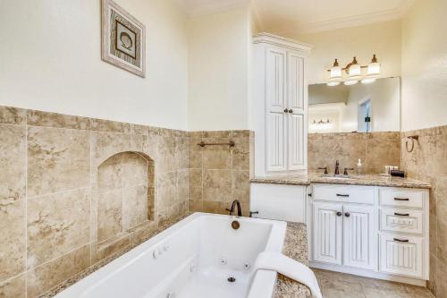 Sea Pearl by Ryson Vacation Rentals - image 6