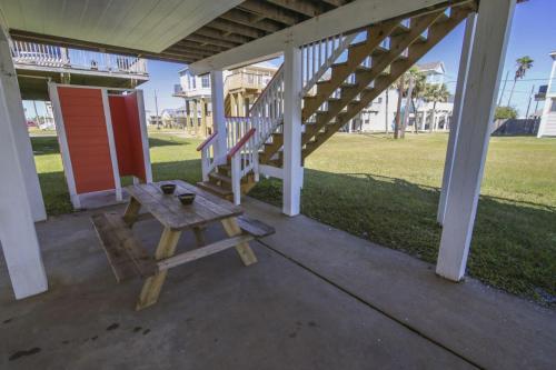Grace's Getaway by Ryson Vacation Rentals