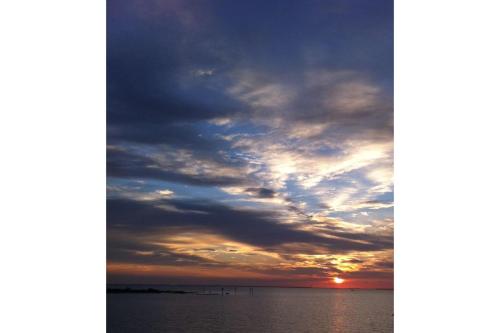 Flying Sea by Ryson Vacation Rentals - image 6
