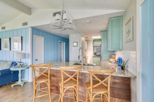 Escape by the Sea by Ryson Vacation Rentals - image 8