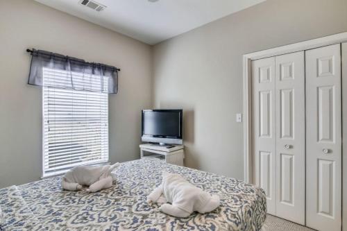 Family Tides by Ryson Vacation Rentals - image 9