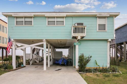 Emily by the Sea by Ryson Vacation Rentals - main image