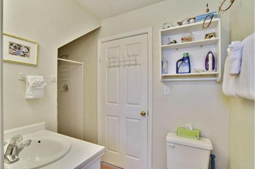 Dreamcatcher by Ryson Vacation Rentals - image 7