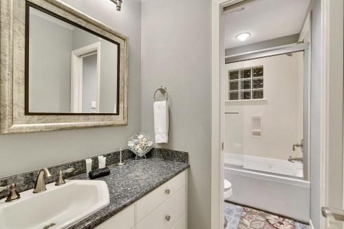Chateau Soleil by Ryson Vacation Rentals - image 6