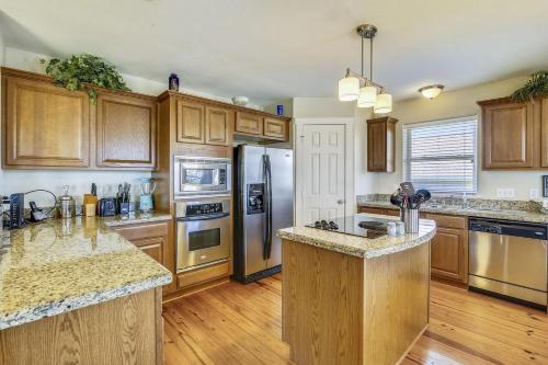 Accompanied By The Sea by Ryson Vacation Rentals - main image