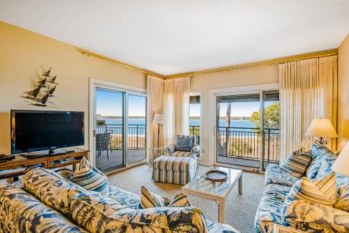 Beachside Tennis 1893 in South Beach