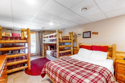 Sandy Cove Sandy Cove