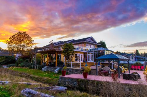 Zunanjost, Birds of a Feather Victoria Oceanfront Studio Suites in Colwood
